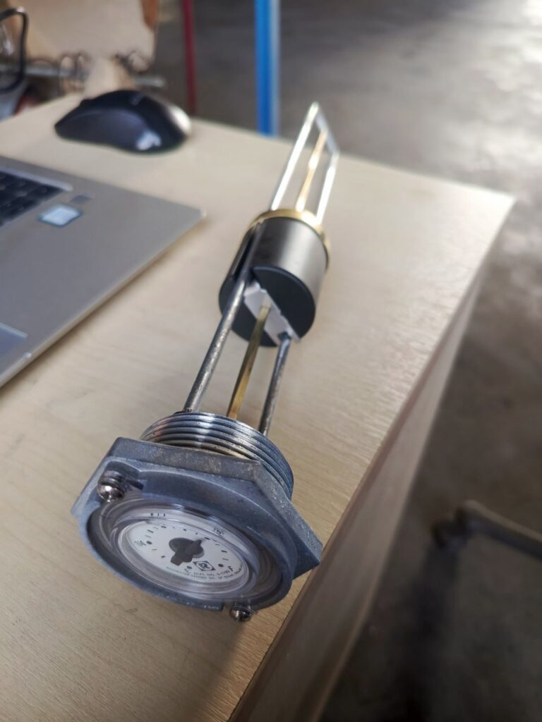 Level Gauge 12", PN: E-7105