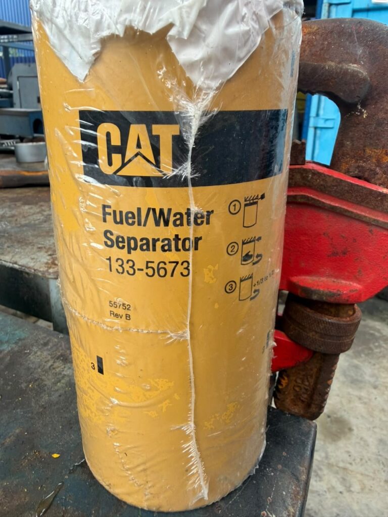 Fuel Water Separator [CATERPILLAR] 133-5673