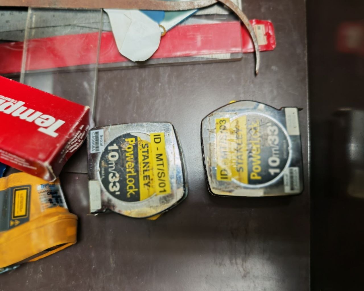 Measuring tapes 10 m / 33 ft (calibrated) - Stanley PowerLock 10m/33ft