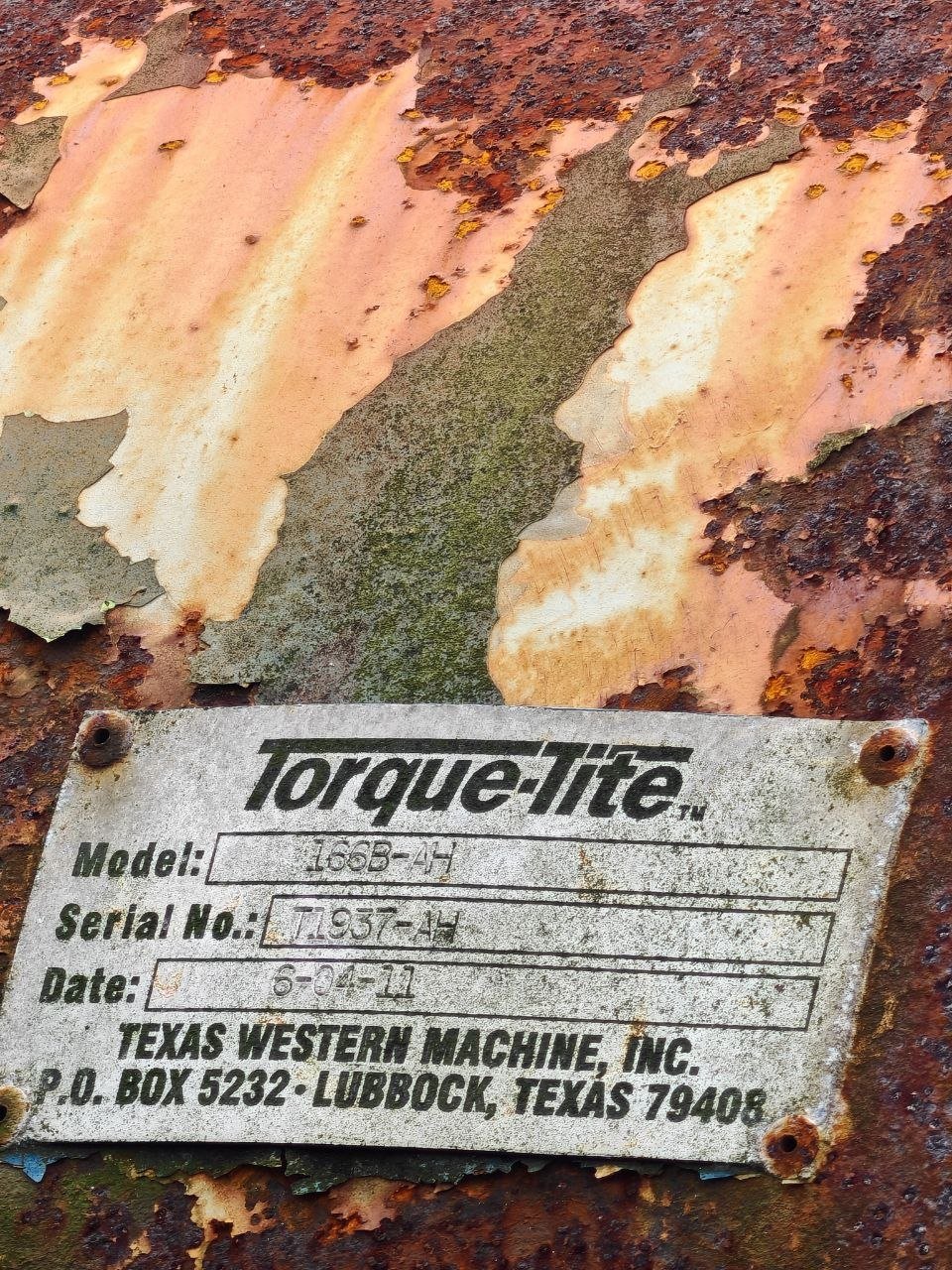 Torque-Tite units on drawworks (Texas Western Machine), 2 pcs: 166B-AH S/N T1937-AH and 66S-AH S/N T2890SF - Image 2